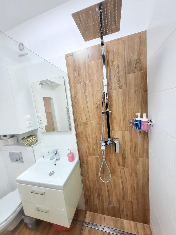 Velky Apartman 3 Братислава Экстерьер фото